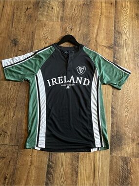 Ireland Rugby Tradition Women's Black & Green Short-Sleeve Jersey